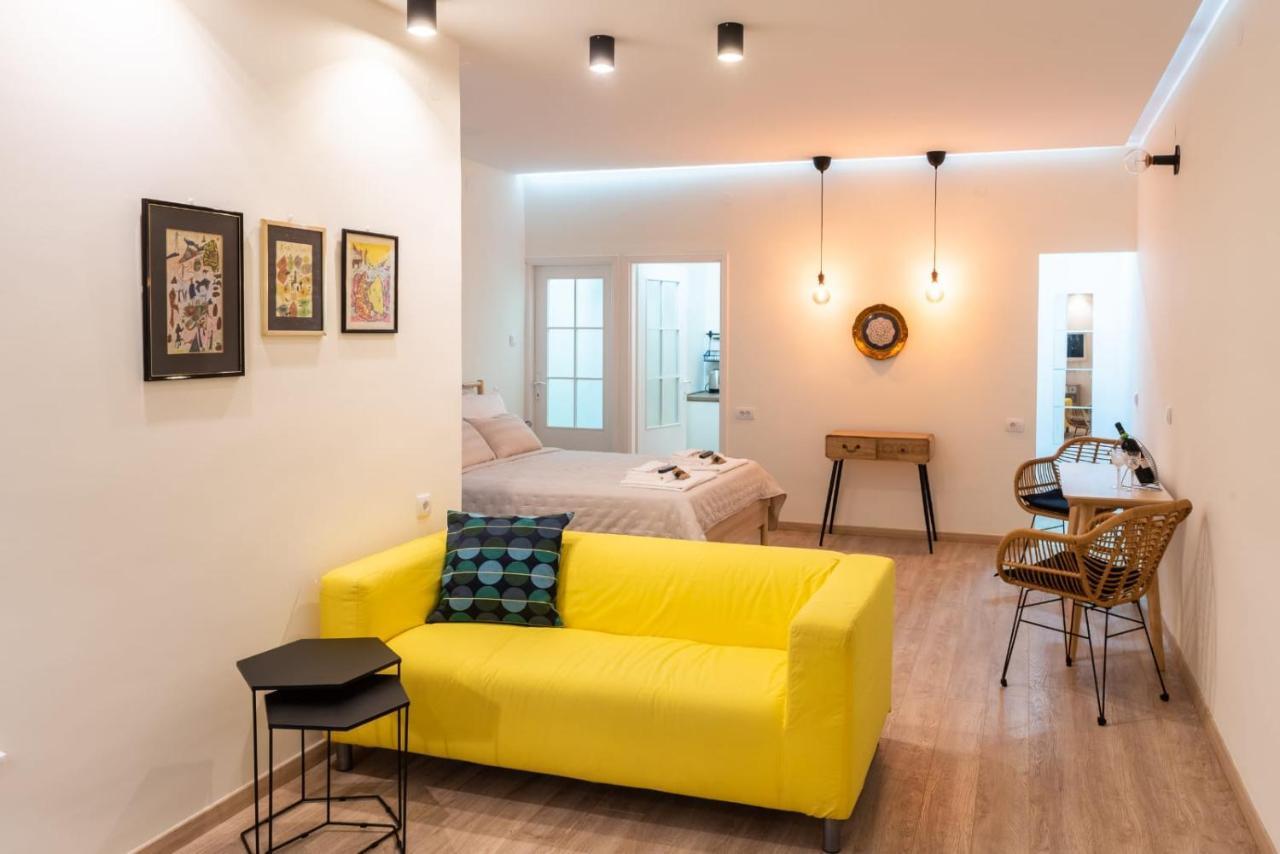 Apartamento Happy House Belgrado Exterior foto