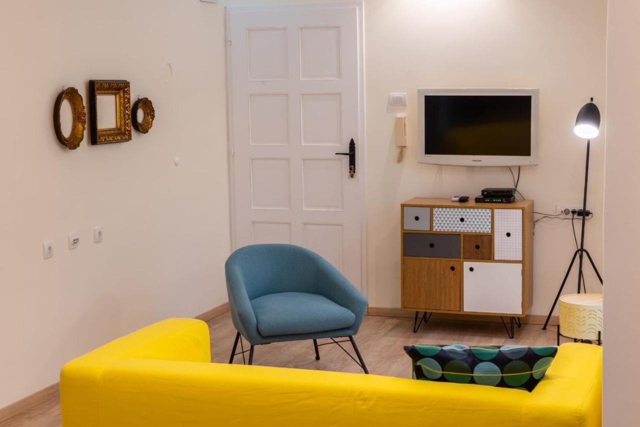 Apartamento Happy House Belgrado Exterior foto